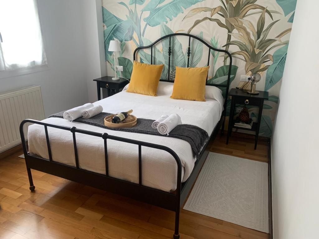 Apartamento Con Encanto Y Mucha Luz Villaviciosa  Luaran gambar